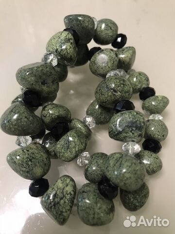 Бусы из натуральных камней
