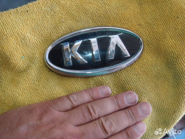 Киа Рио Эмблема багажника хэч Kia Rio 2011-2017 Киа Рио Эмблема багажника хэч Kia Rio 2011-2017
