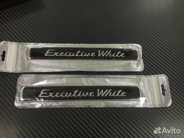 Надпись Executive White Toyota Land Cruiser 200 Надпись Executive White Toyota Land Cruiser 200