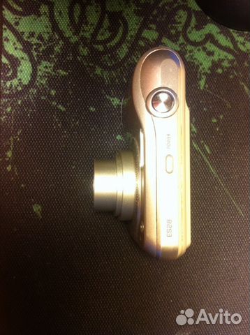 Samsung ES28 zoom lens 12.2 megapixels