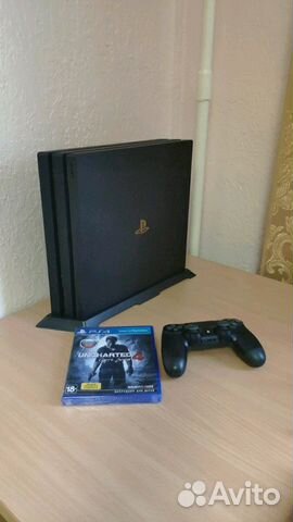 PS4 PRO