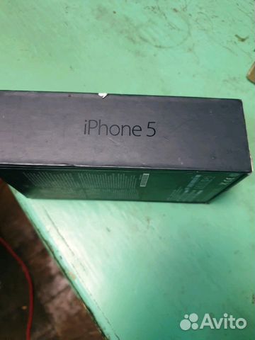 Коробка iPhone 5