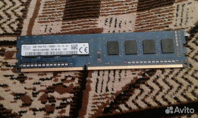 Продам память DDR3 4Gb 1866 MHz Hynix