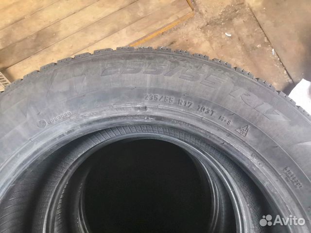 Продам зимнюю резину R 17 Pirelli