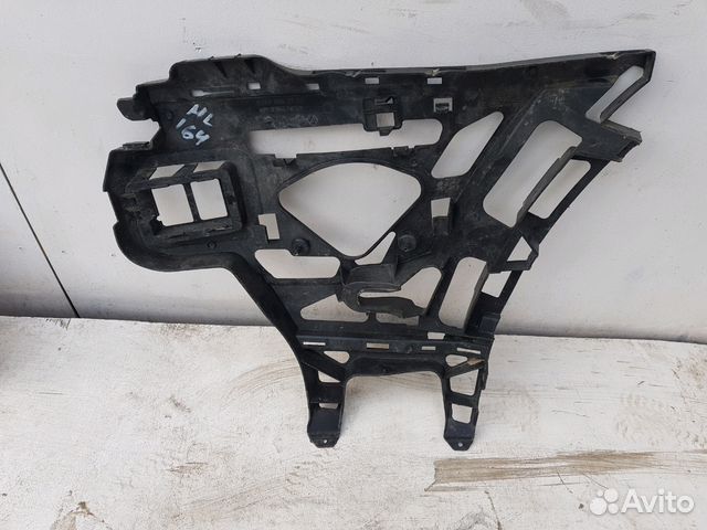 Кронштейн заднего бампера Mercedes GL164