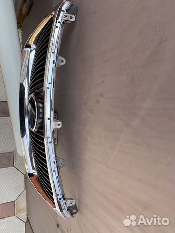 Решетка радиатора Lexus IS 250