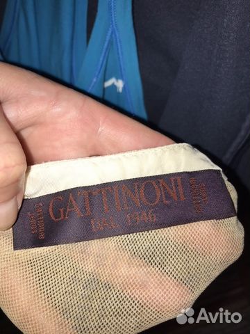 Топ на молнии Gattinoni