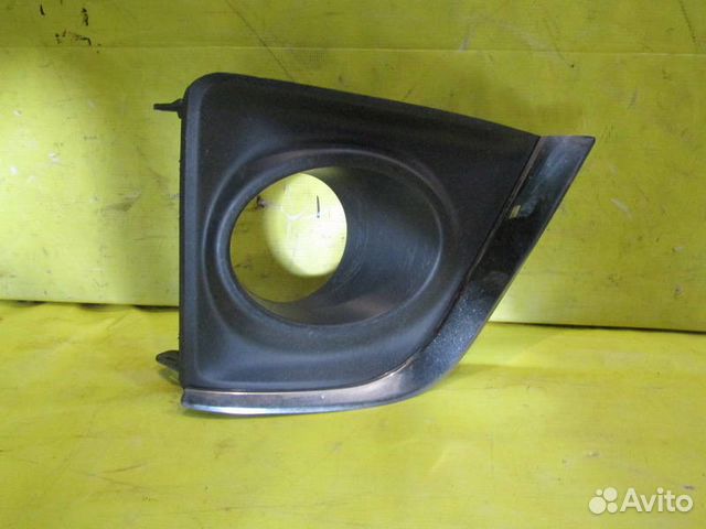 Накладка птф правая Toyota Corolla 180 12-16г 1432