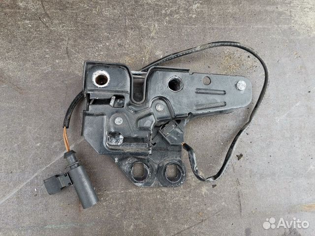 Audi a6c6 a6 c6 4F замок капота 4F0953236