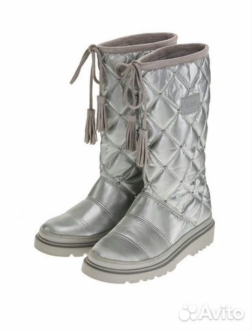 Демисезонные сапожки Guess