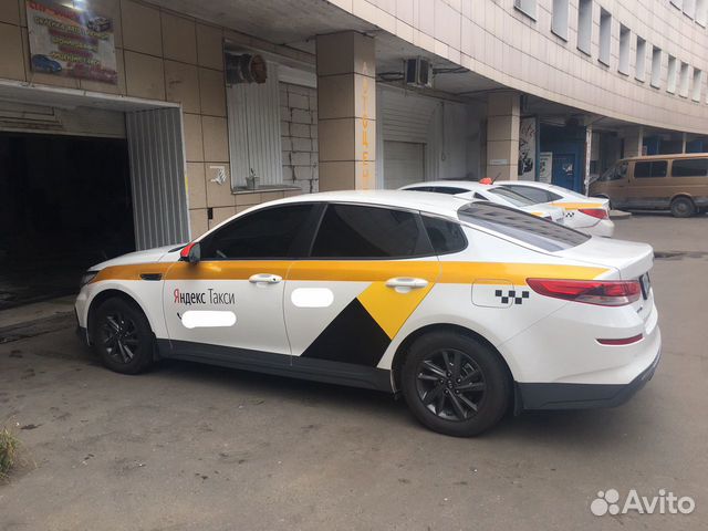 Оклейка авто плёнкой под такси, Гост мо, Бренд Оклейка авто плёнкой под такси, Гост мо, Бренд