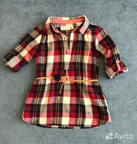 Платье фирмы Zara Платье фирмы Zara