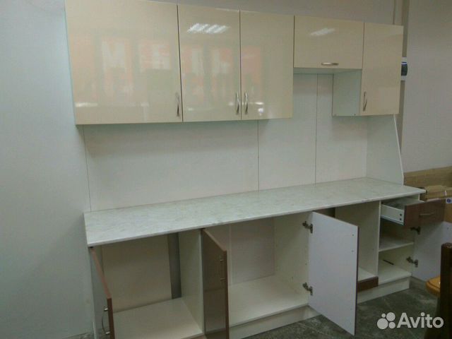 Кухонный гарнитур 2,4 м Кухонный гарнитур 2,4 м