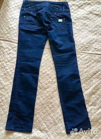 Джинсы Versace, Burberry Джинсы Versace, Burberry
