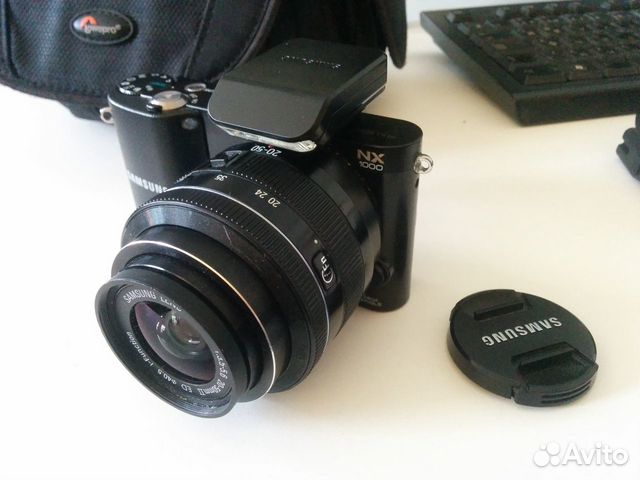 Фотоаппарат SAMSUNG nx 1000 Фотоаппарат SAMSUNG nx 1000