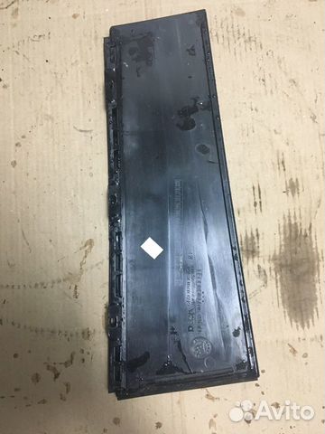 Накладка рамки двери задняя правая Skoda Yeti Накладка рамки двери задняя правая Skoda Yeti