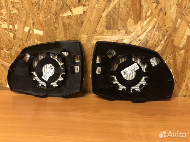 Зеркальный элемент Audi Q7 4M Q5 FY