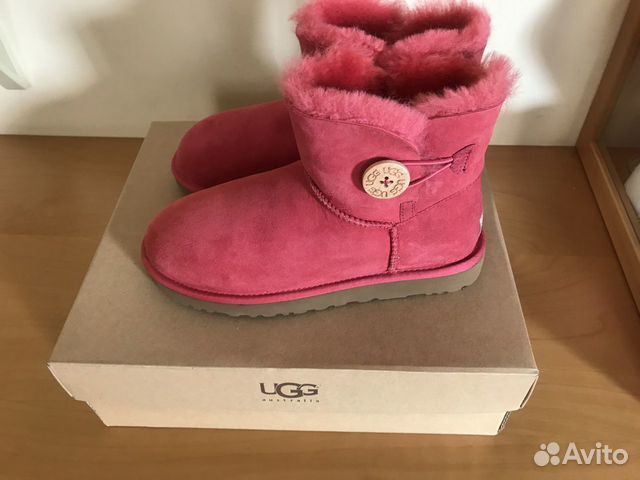 Ugg п/сапоги (коралл) c пуговицей р-р 39 (оригинал