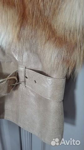Жилетка из меха лисы и кожи Жилетка из меха лисы и кожи