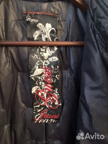 Стёганное пальто Guess Стёганное пальто Guess