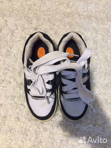 Кроссовки на колёсах heelys Кроссовки на колёсах heelys