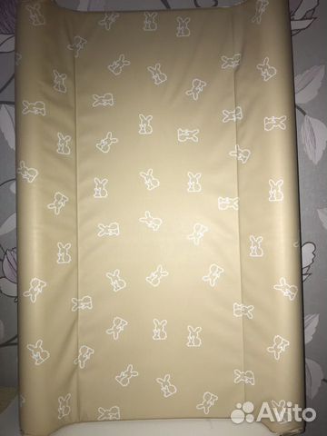 Пеленальная доска (махровая простынка в подарок) Пеленальная доска (махровая простынка в подарок)