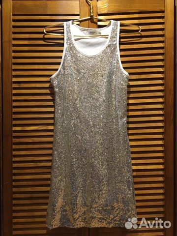 Платье с пайетками серебристое Платье с пайетками серебристое