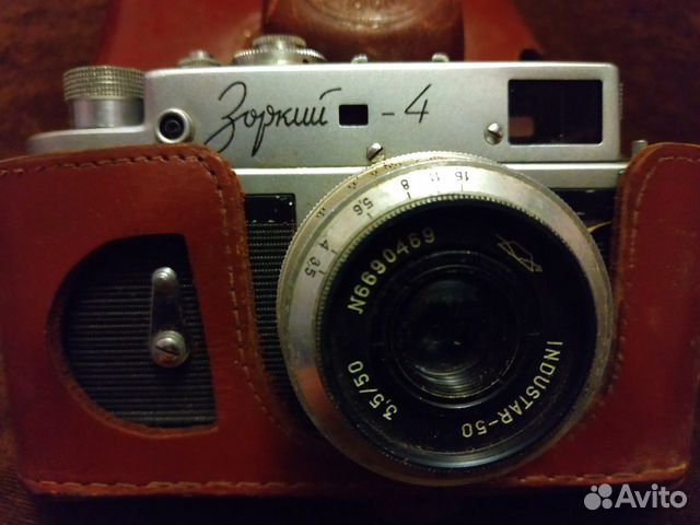 Фотоаппарат Зоркий-4