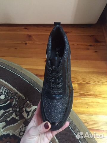 Женские кроссовки Женские кроссовки