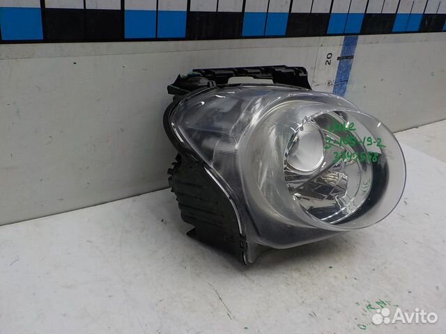 Фара правая на Nissan Juke Фара правая на Nissan Juke