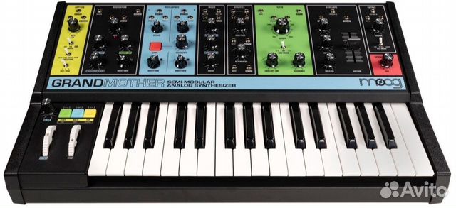Moog Grandmother новый, в наличии Moog Grandmother новый, в наличии