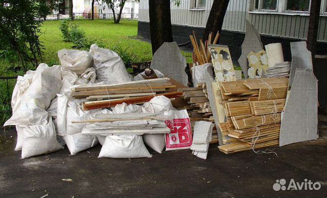 Вывоз строительного мусора,старой мебели на авто