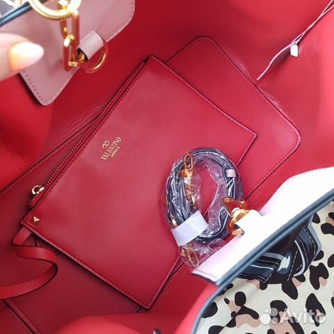 Сумка-Шоппер Vlogo Escape Valentino Garavani