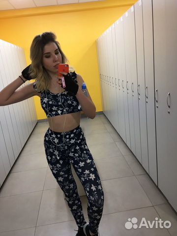 Спортивный костюм Спортивный костюм