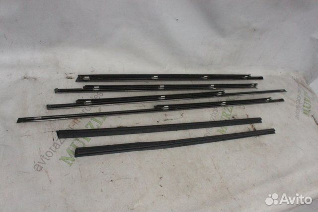 Молдинг стекла Mercedes E-Class W210 104.995 3.2L Молдинг стекла Mercedes E-Class W210 104.995 3.2L