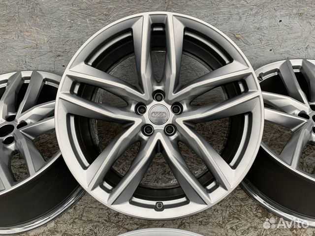 Оригинальные диски на Audi Q7 4M R21 Оригинальные диски на Audi Q7 4M R21