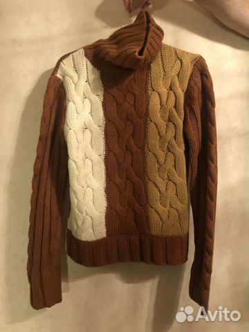 Свитер крупной вязки Свитер крупной вязки