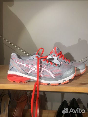 Кроссовки Asics новые Кроссовки Asics новые