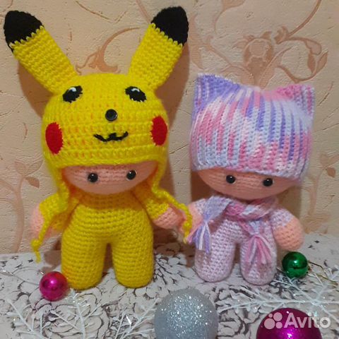 Вязаная Игрушка Йо-Йо в костюме пикачу Вязаная Игрушка Йо-Йо в костюме пикачу