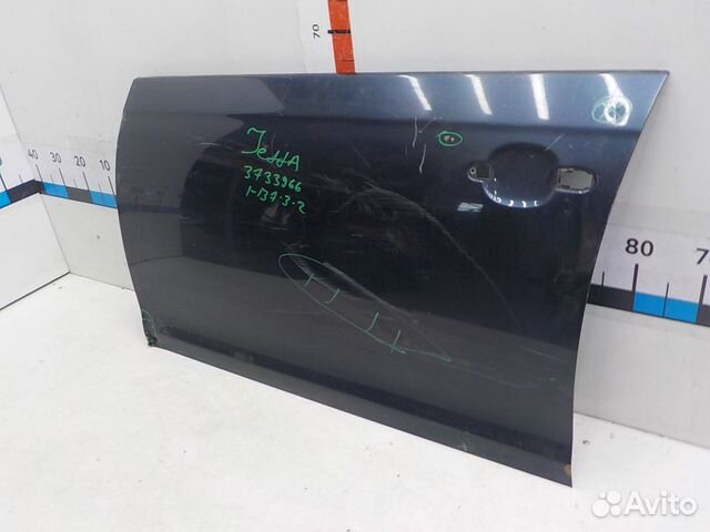 Дверь передняя левая на Volkswagen Jetta