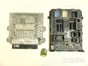 Блок управления двигателем siemens SID803A С5 407