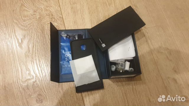 Телефон SAMSUNG galaxy s7 edge + очки виртуальной