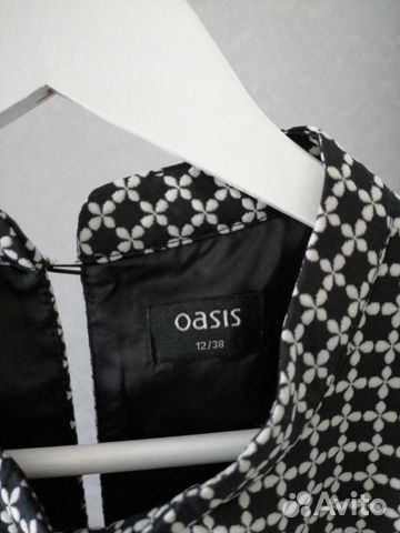Платье Oasis 46размер,платье Love republic 46-48р Платье Oasis 46размер,платье Love republic 46-48р