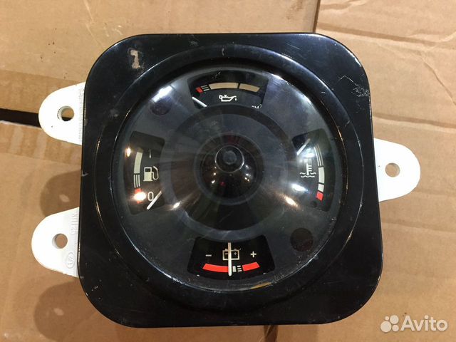 Комбинация приборов Волга газ 2410,Чайка газ-14