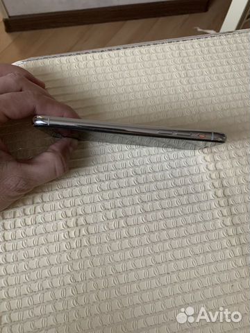 Телефон iPhone X