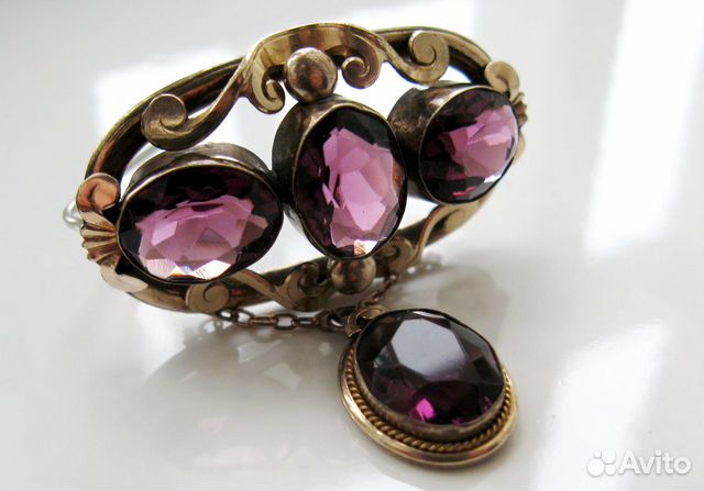 Крупная Антикварная Брошь Позолота 19 Век Крупная Антикварная Брошь Позолота 19 Век
