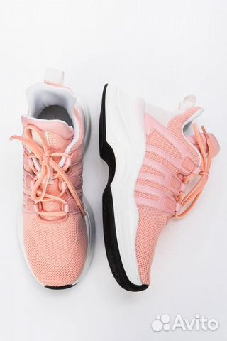 Кроссовки женские strobbs