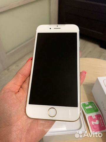Телефон iPhone Телефон iPhone