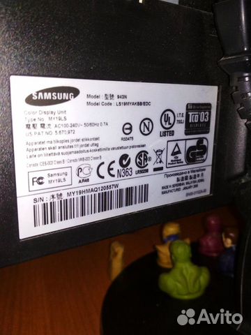 Монитор SAMSUNG