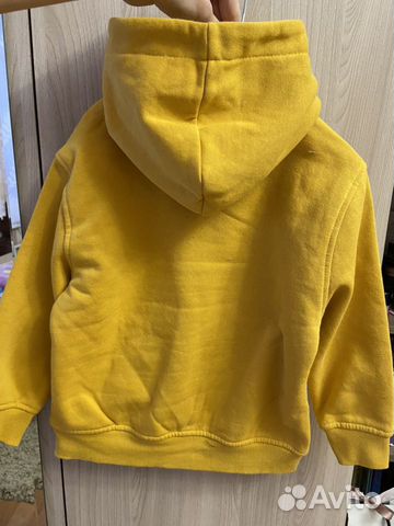Детская кофта (Zara) Детская кофта (Zara)